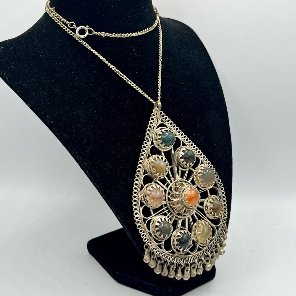 Huge chunky vintage silver tone pendant necklace 22” chain gemstones - Picture 8 of 11
